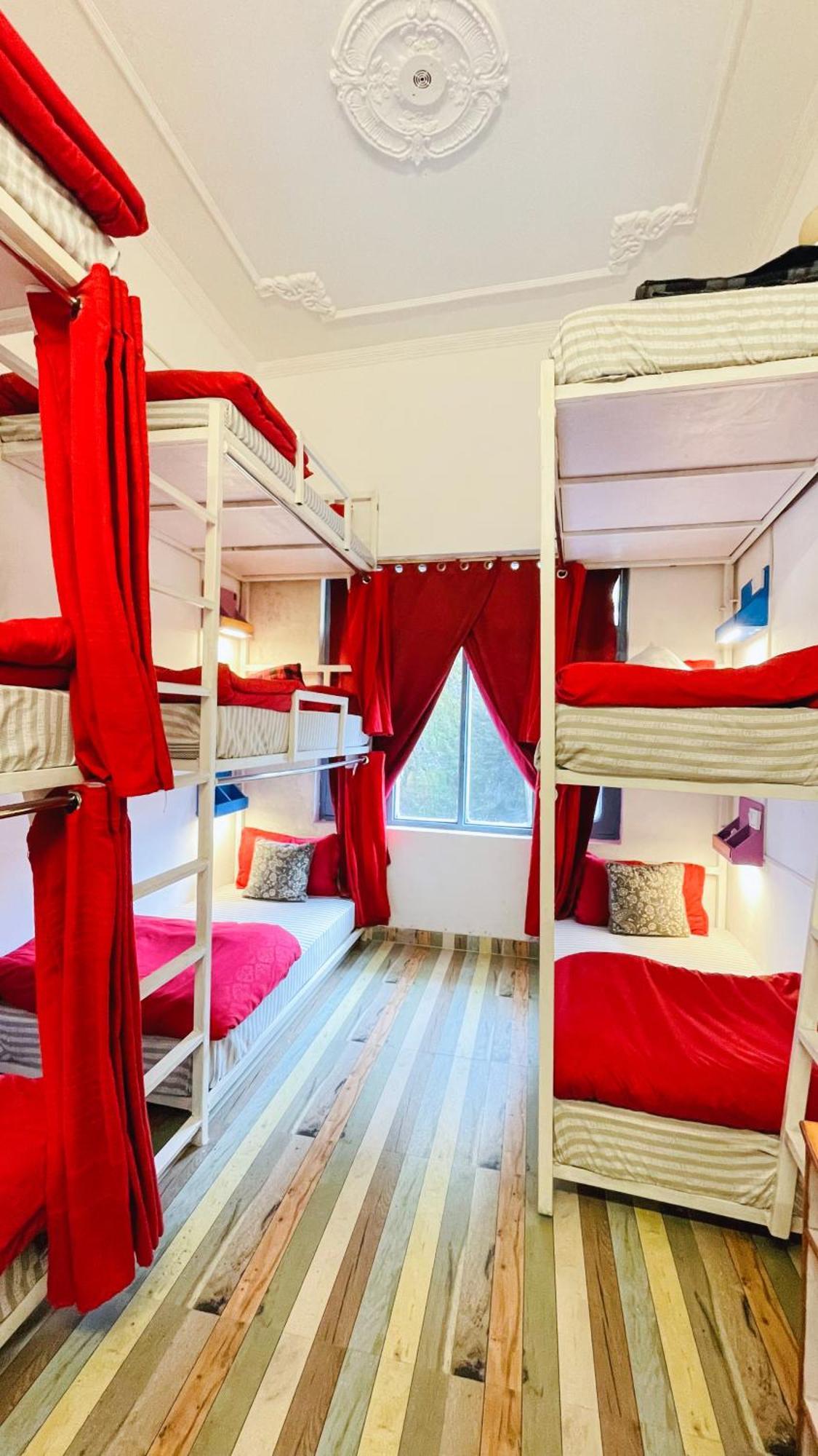 A Pousada Mitra Mcleodganj McLeod Ganj Exterior foto