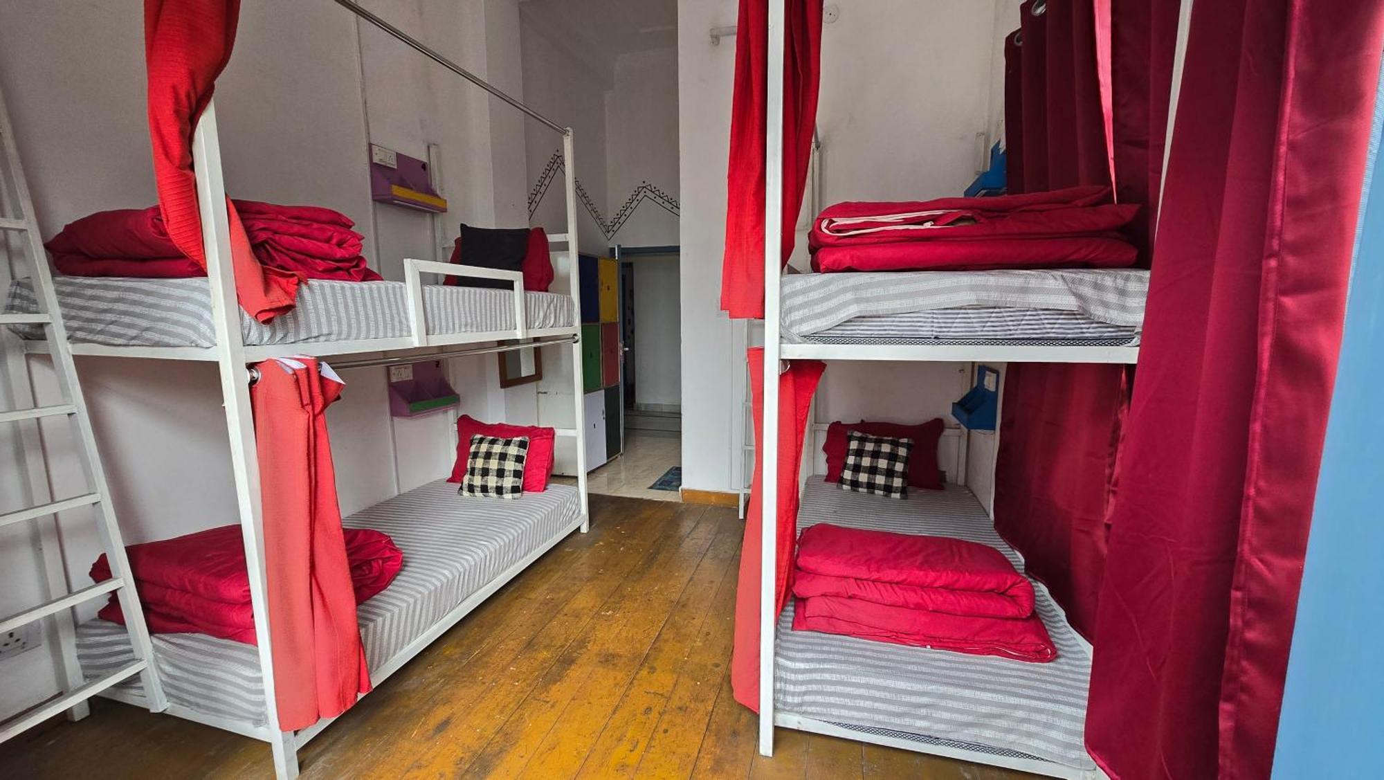 A Pousada Mitra Mcleodganj McLeod Ganj Exterior foto